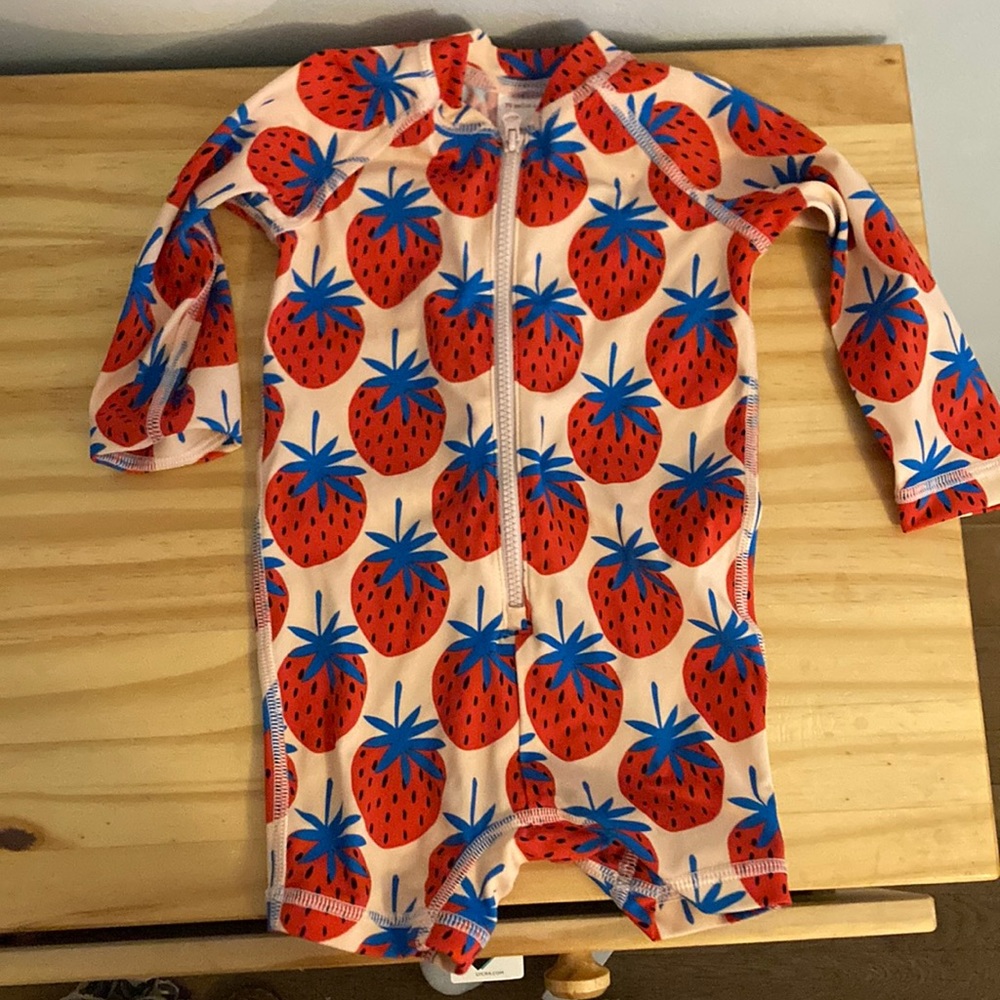 Hanna Anderson suit